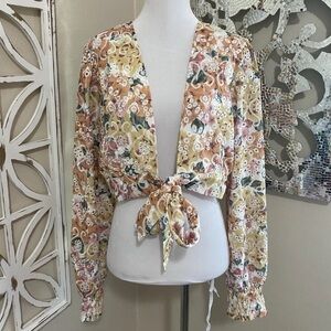 NWT EN SIASON large FLORAL PRINT EYELET EMBROIDERY CROP PEASANT LONG SLEEVE TOP